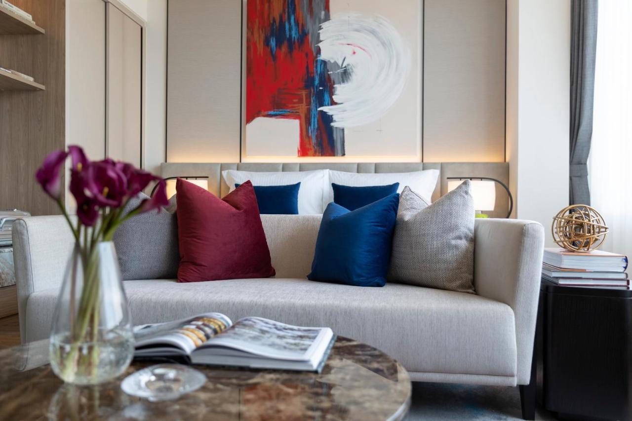 Ascott Embassy Sathorn Bangkok Ξενοδοχείο Εξωτερικό φωτογραφία A living room at The Hari